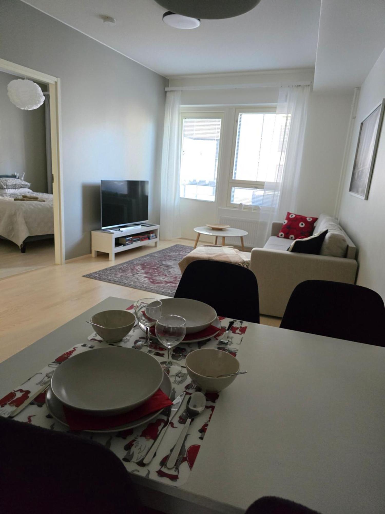 Uusi Kotoisa Kaksio Yksityissaunalla Rovaniemi Exteriér fotografie