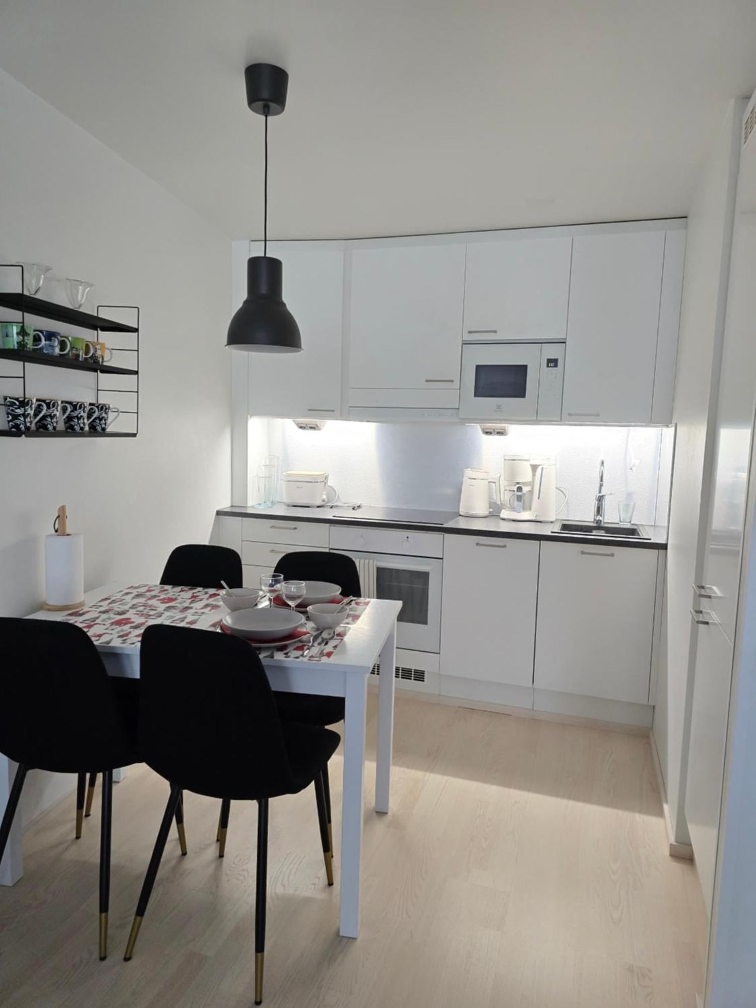Uusi Kotoisa Kaksio Yksityissaunalla Rovaniemi Exteriér fotografie